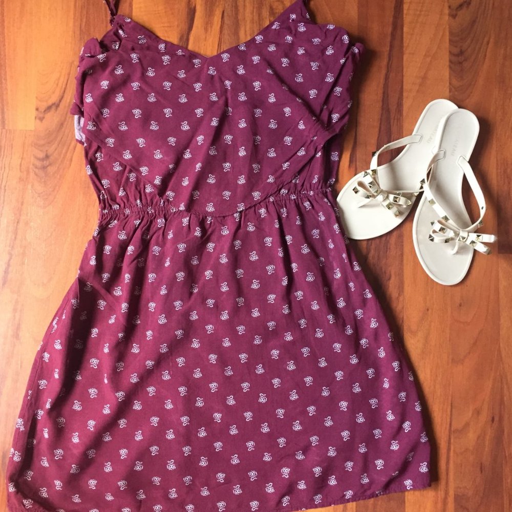 Old Navy Burgundy Dress with white Rose Pattern